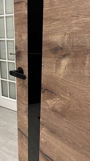 Межкомнатная дверь  