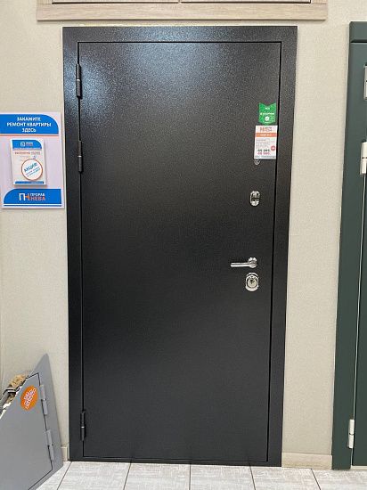 Входная дверь  